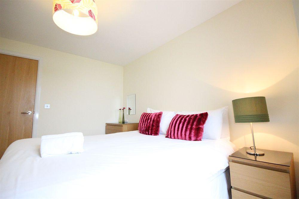 Cotels At Vizion Serviced Apartments, Superfast Broadband, Central Location, Free Parking, Fully Equipped Kitchen Milton Keynes Exterior foto