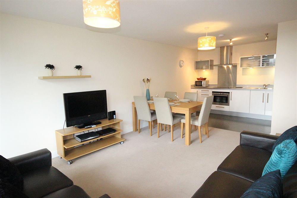 Cotels At Vizion Serviced Apartments, Superfast Broadband, Central Location, Free Parking, Fully Equipped Kitchen Milton Keynes Exterior foto