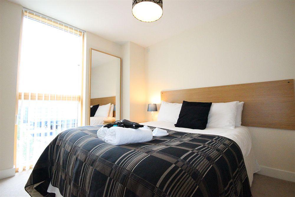 Cotels At Vizion Serviced Apartments, Superfast Broadband, Central Location, Free Parking, Fully Equipped Kitchen Milton Keynes Exterior foto