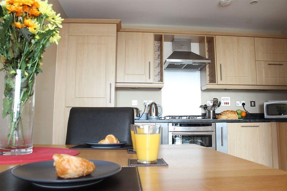 Cotels At Vizion Serviced Apartments, Superfast Broadband, Central Location, Free Parking, Fully Equipped Kitchen Milton Keynes Exterior foto